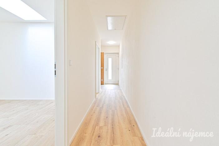 Pronájem bytu 5+kk, 117 m2