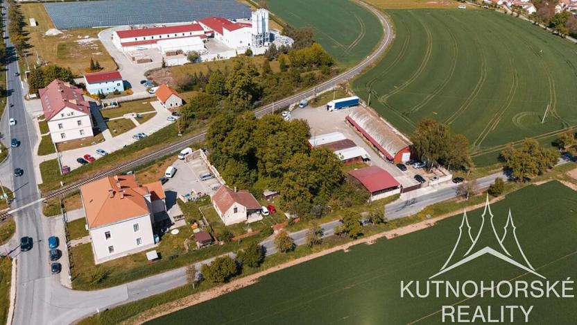 Prodej pozemku pro bydlení, Červené Pečky, 2190 m2