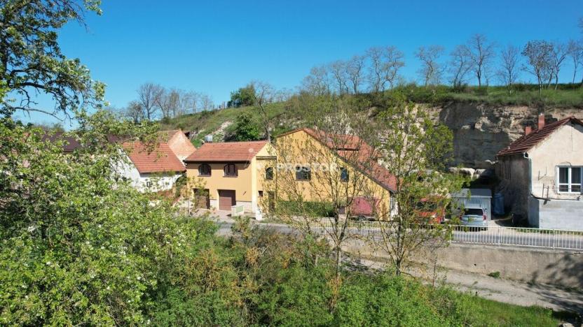 Prodej rodinného domu, Neuměřice, 171 m2