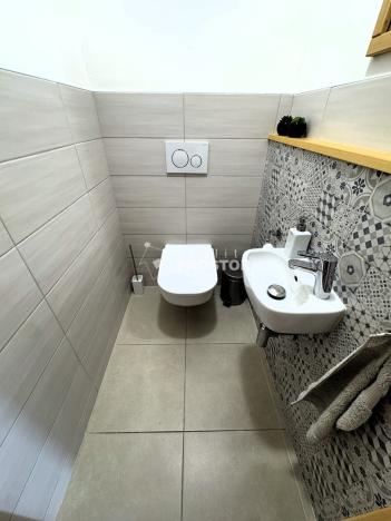 Prodej rodinného domu, Neuměřice, 171 m2