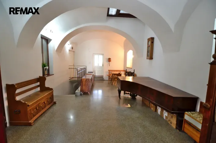Prodej činžovního domu, Uničov, Masarykovo nám., 307 m2