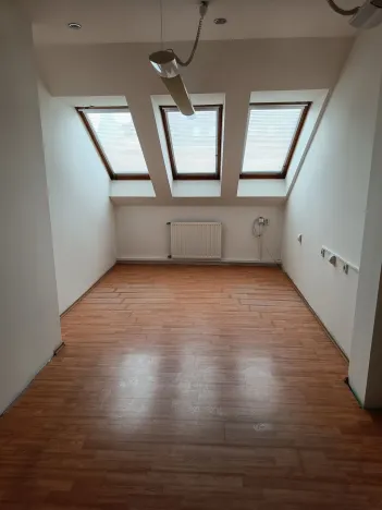 Pronájem kanceláře, Teplice, 252 m2