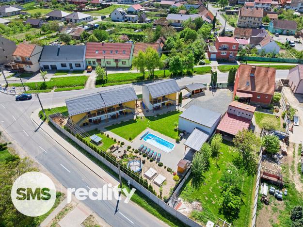 Prodej apartmánu, Milovice, 255 m2