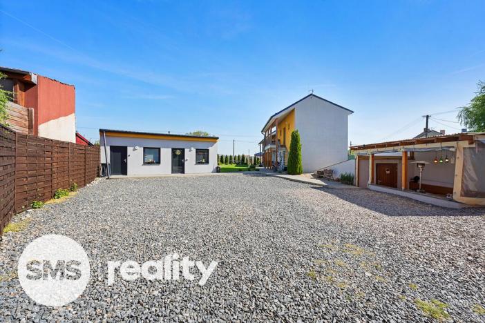 Prodej apartmánu, Milovice, 255 m2