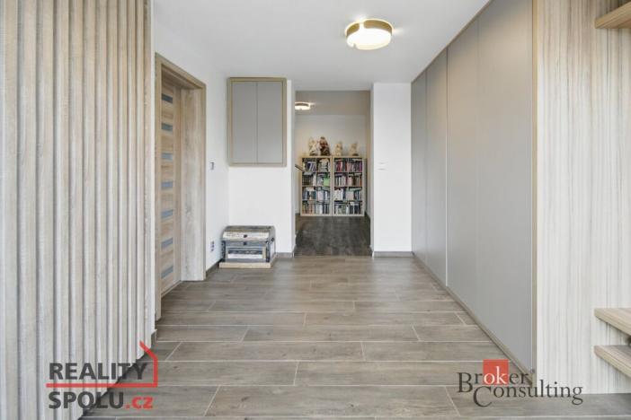 Prodej rodinného domu, Pchery - Humny, Kolmá, 206 m2