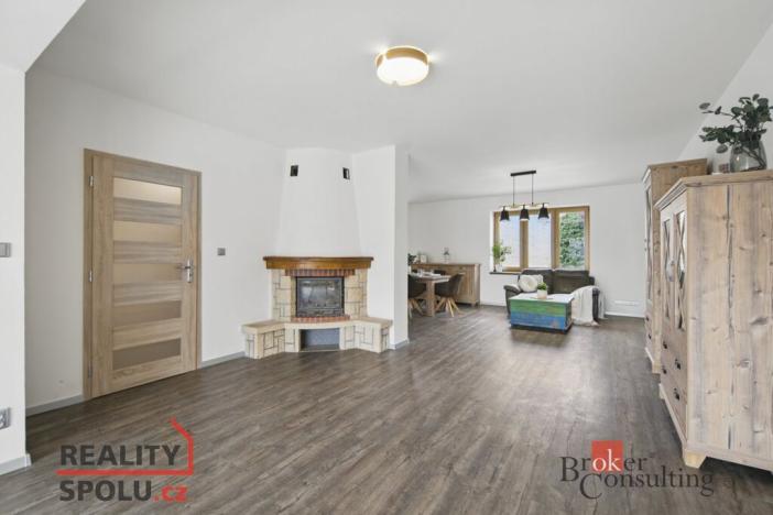 Prodej rodinného domu, Pchery - Humny, Kolmá, 206 m2