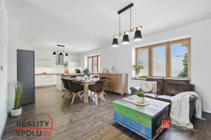 Prodej rodinného domu, Pchery - Humny, Kolmá, 206 m2