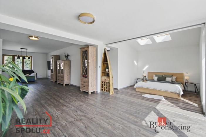 Prodej rodinného domu, Pchery - Humny, Kolmá, 206 m2