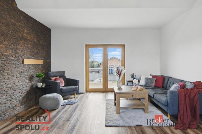 Prodej rodinného domu, Pchery - Humny, Kolmá, 206 m2