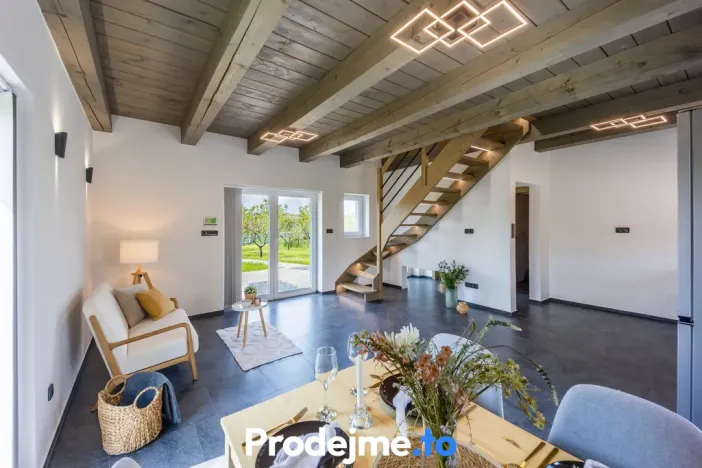 Prodej rodinného domu, Nový Šaldorf-Sedlešovice, Nádražní, 83 m2