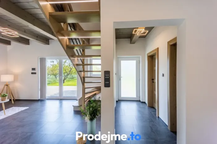 Prodej rodinného domu, Nový Šaldorf-Sedlešovice, Nádražní, 83 m2