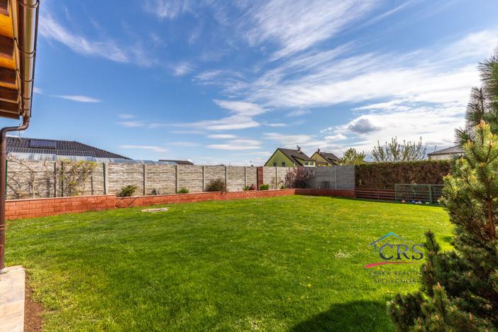 Prodej rodinného domu, Přezletice, Veleňská, 240 m2