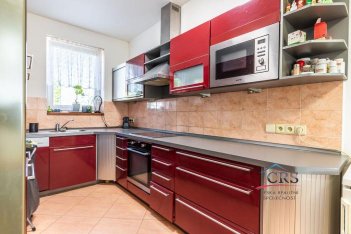 Prodej rodinného domu, Přezletice, Veleňská, 240 m2