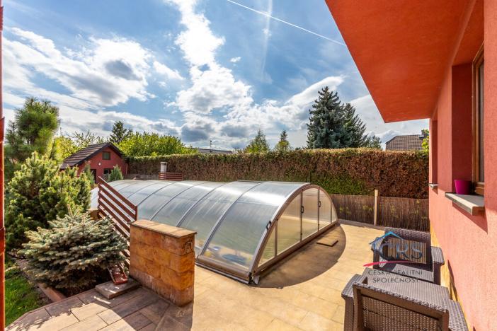 Prodej rodinného domu, Přezletice, Veleňská, 240 m2