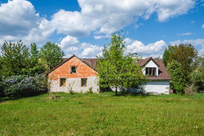 Prodej zemědělské usedlosti, Čížkrajice - Chvalkov, 400 m2