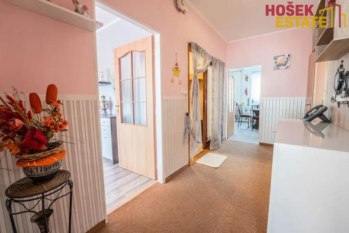 Prodej rodinného domu, Újezd u Brna, Na Zahrádkách, 259 m2