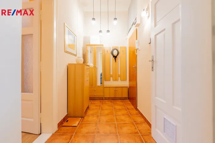 Prodej bytu 3+kk, Karlovy Vary, Jugoslávská, 82 m2