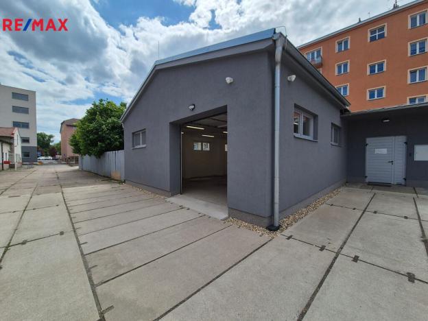 Pronájem skladu, Hradec Králové - Pražské Předměstí, U Koruny, 153 m2