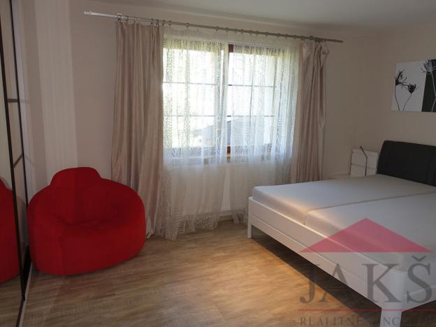 Prodej bytu 3+kk, Srní, 93 m2