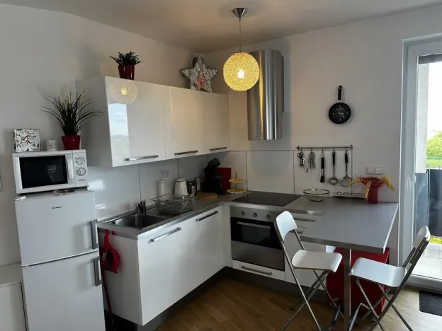 Pronájem bytu 1+kk, Praha - Zličín, Tulešická, 36 m2