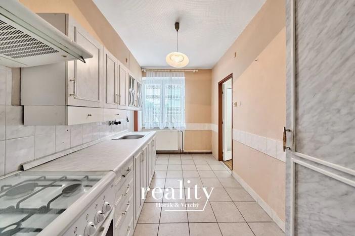 Prodej bytu 2+1, Hrušovany nad Jevišovkou, Znojemská, 52 m2