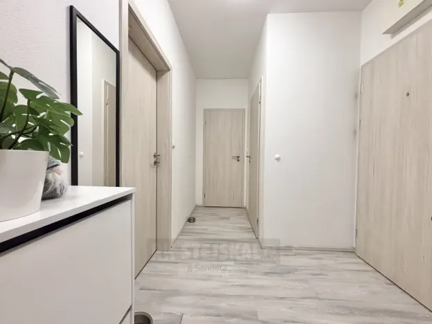 Pronájem bytu 3+kk, Včelná, Pod Tratí, 76 m2