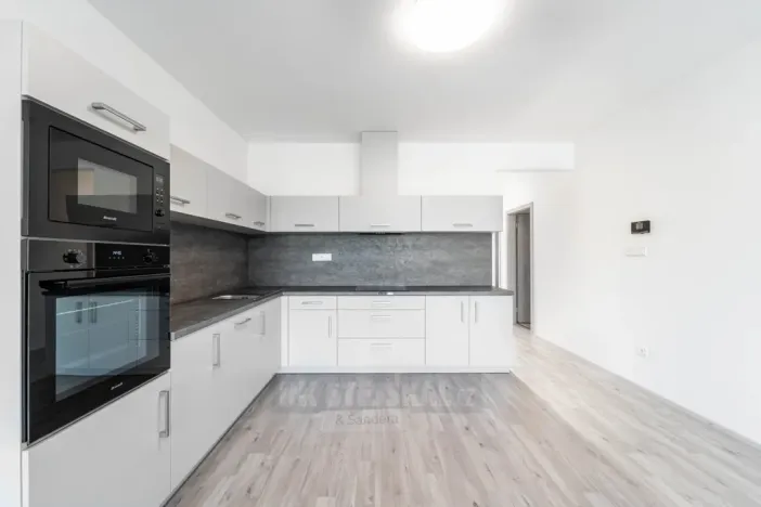 Pronájem bytu 4+kk, České Budějovice - České Budějovice 7, Stropnická, 80 m2