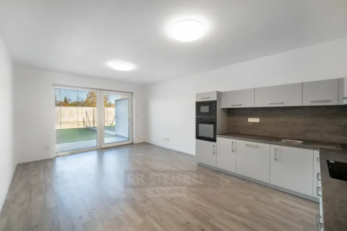 Pronájem bytu 4+kk, České Budějovice - České Budějovice 7, Stropnická, 80 m2