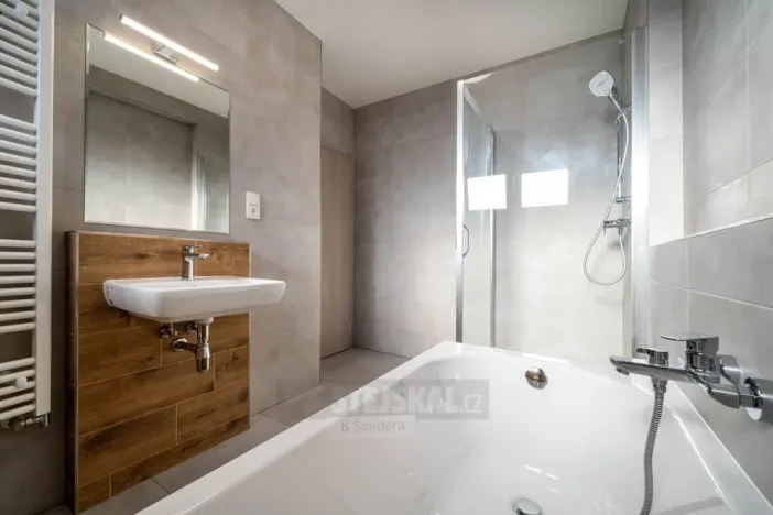 Pronájem bytu 4+kk, České Budějovice - České Budějovice 7, Stropnická, 80 m2