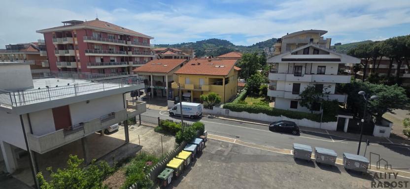 Prodej bytu 2+kk, Montesilvano,Itálie, 48 m2