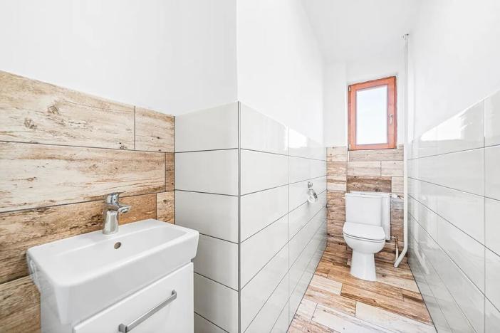 Prodej rodinného domu, Dobříč, 320 m2