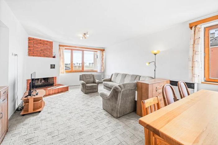 Prodej rodinného domu, Dobříč, 320 m2