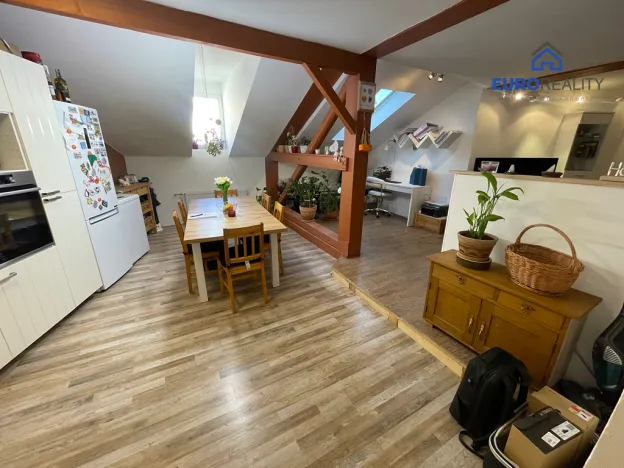 Prodej bytu 3+1, Mariánské Lázně, Lidická, 91 m2