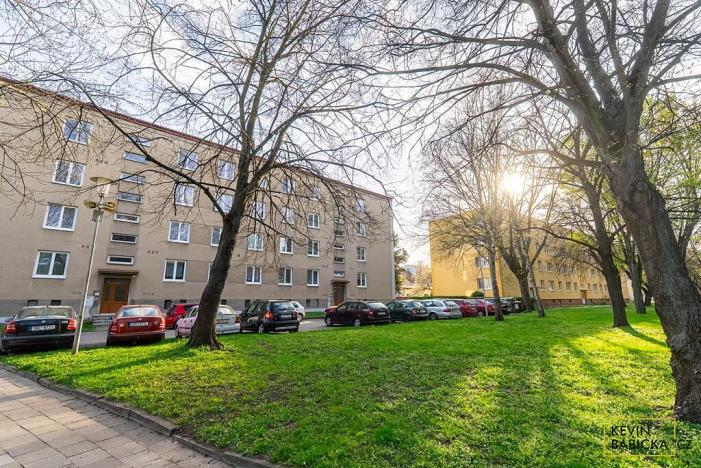 Prodej bytu 2+1, Slavkov u Brna, Komenského náměstí, 50 m2