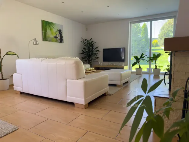 Prodej rodinného domu, Těmice, 252 m2