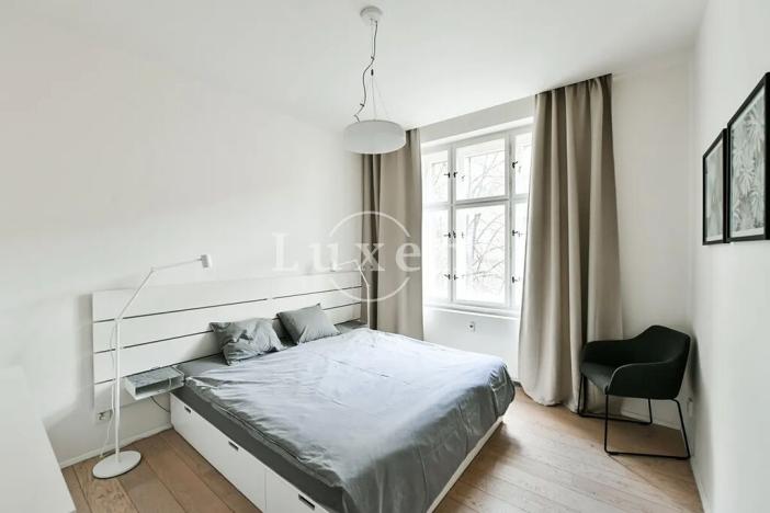 Pronájem bytu 2+kk, Praha - Vinohrady, Lucemburská, 50 m2