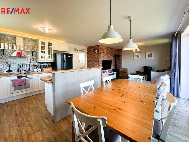 Prodej rodinného domu, Chaloupky, 154 m2