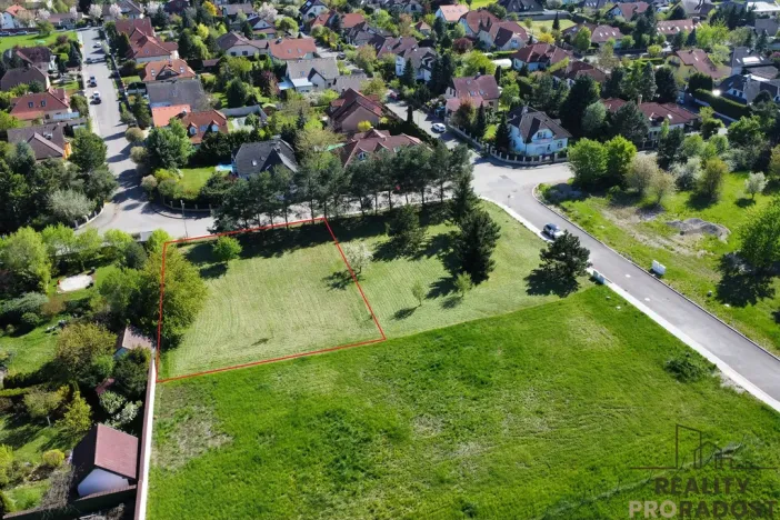 Prodej pozemku pro bydlení, Ořech, Dlouhá, 1142 m2