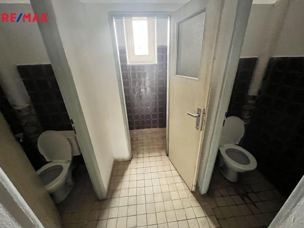 Pronájem výrobních prostor, Pelhřimov, Hodějovická, 206 m2