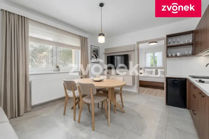 Prodej rodinného domu, Velké Karlovice, 250 m2