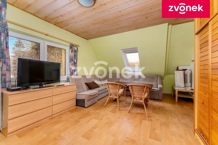 Prodej rodinného domu, Velké Karlovice, 250 m2