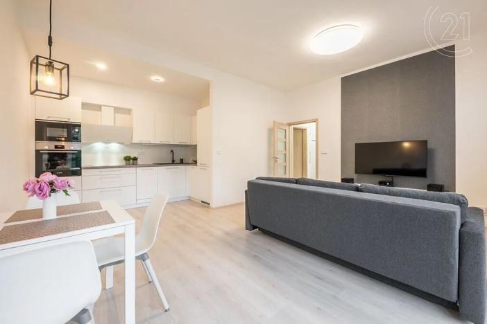Pronájem bytu 2+kk, Plzeň, Bolevecká, 62 m2