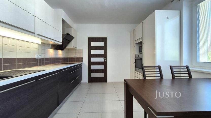 Pronájem bytu 3+1, Písek - Hradiště, Ouzká, 79 m2