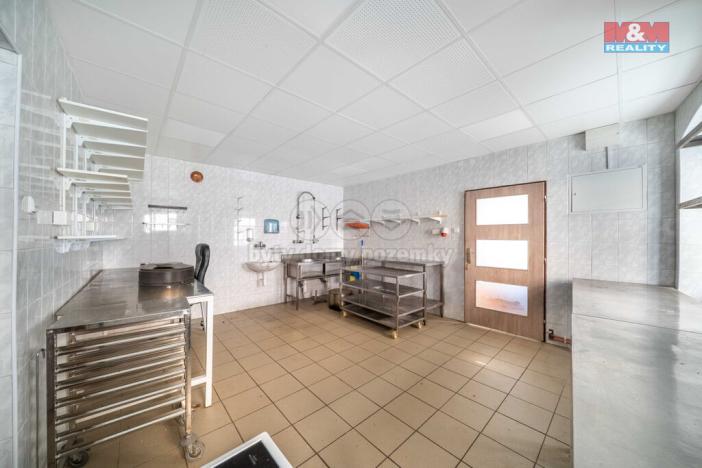 Pronájem skladu, Nepomuk, Husova, 124 m2