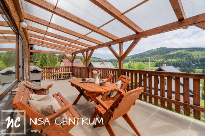 Prodej rodinného domu, Jiřetín pod Bukovou, 150 m2