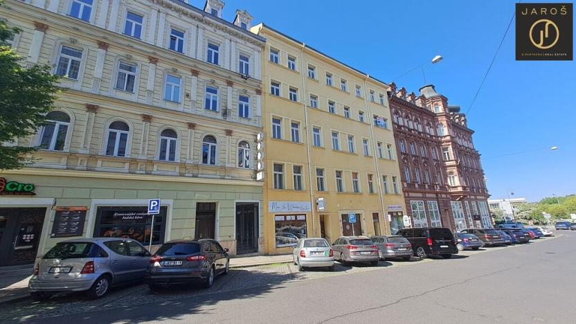 Prodej bytu 3+1, Karlovy Vary, Dr. Davida Bechera, 94 m2