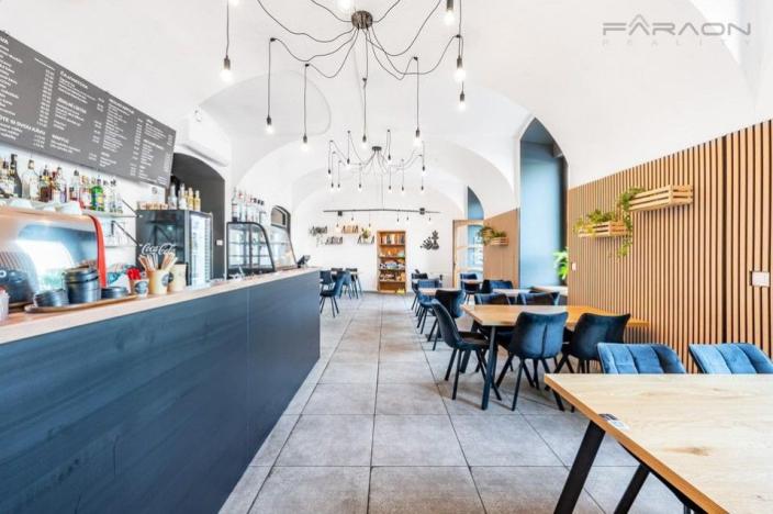 Pronájem restaurace, Praha - Smíchov, Nádražní, 157 m2
