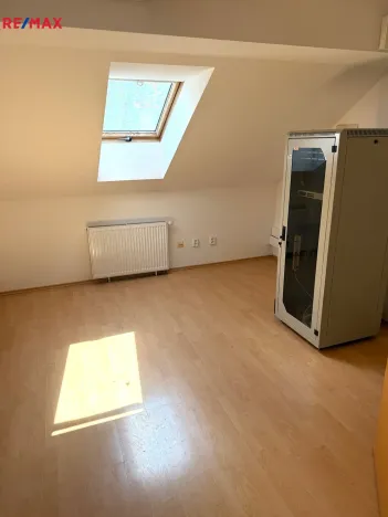 Prodej obchodního prostoru, Třebíč - Jejkov, Smila Osovského, 250 m2