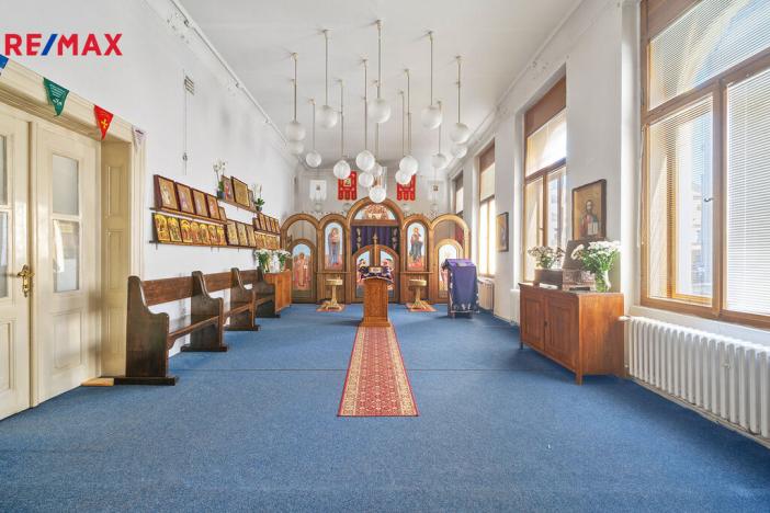 Pronájem historického objektu, Hradec Králové, Tomkova, 1502 m2