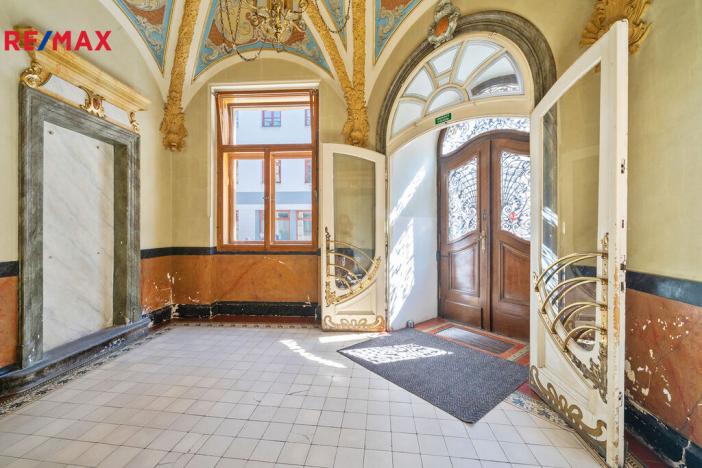 Prodej historického objektu, Hradec Králové, Tomkova, 1502 m2